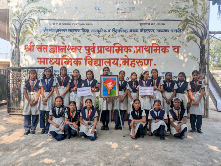 संत ज्ञानेश्वर विद्यालयात ज्योतिबा फुले पुण्यतिथीनिमित्त इंग्रजी वाचन उपक्रम 🎙️📚