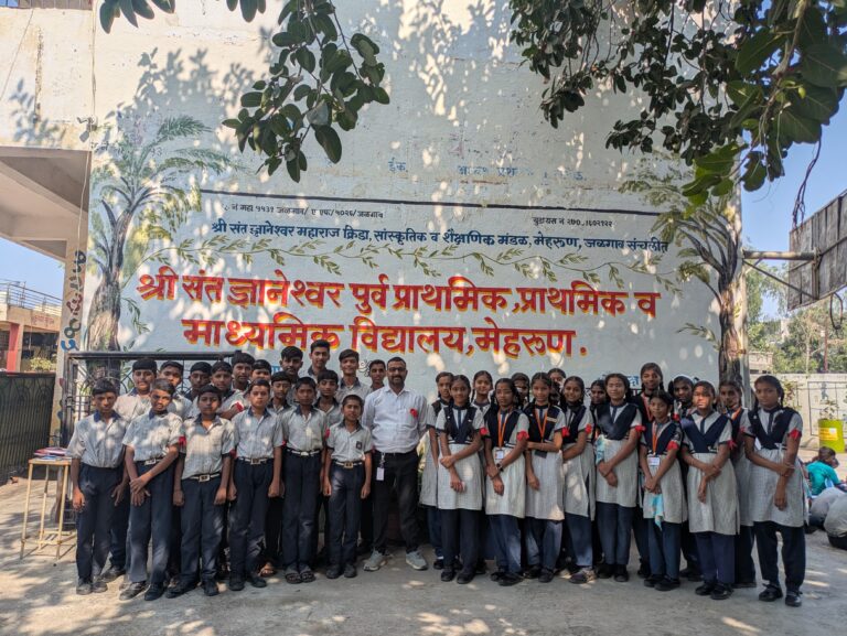 संत ज्ञानेश्वर विद्यालयात “Red Ribbon Club” ला धमाकेदार सुरुवात! एड्स जनजागृतीसाठी विद्यार्थ्यांचा उत्स्फूर्त सहभाग