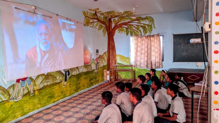 संत ज्ञानेश्वर प्राथमिक व माध्यमिक विद्यालयात ‘परीक्षा पे चर्चा’ उपक्रम उत्साहात संपन्न